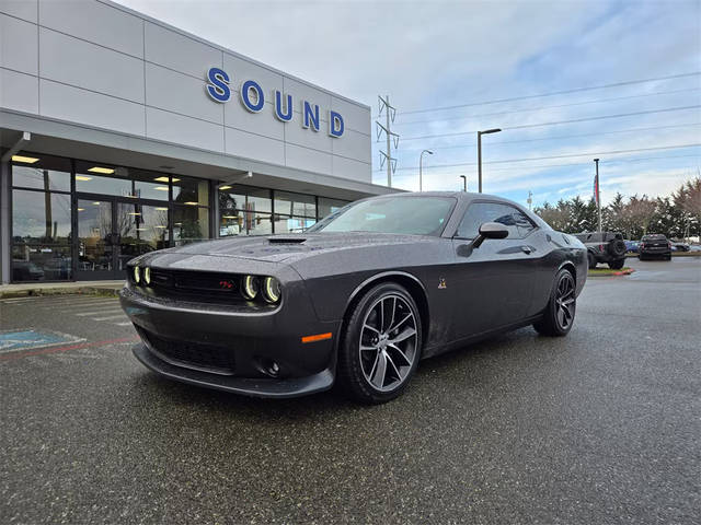 2016 Dodge Challenger R/T Scat Pack RWD photo