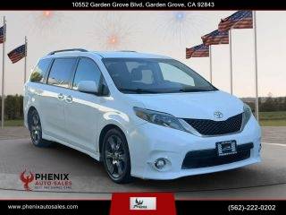 2016 Toyota Sienna SE FWD photo