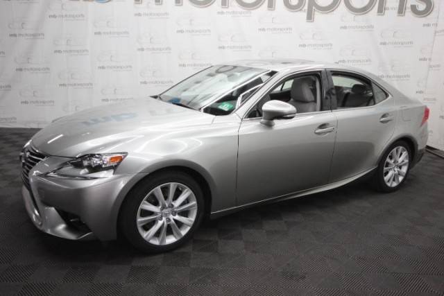 2016 Lexus IS  AWD photo