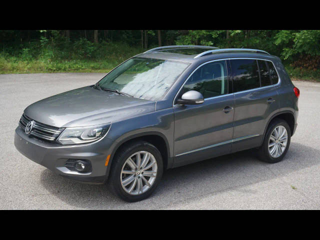 2016 Volkswagen Tiguan SE AWD photo