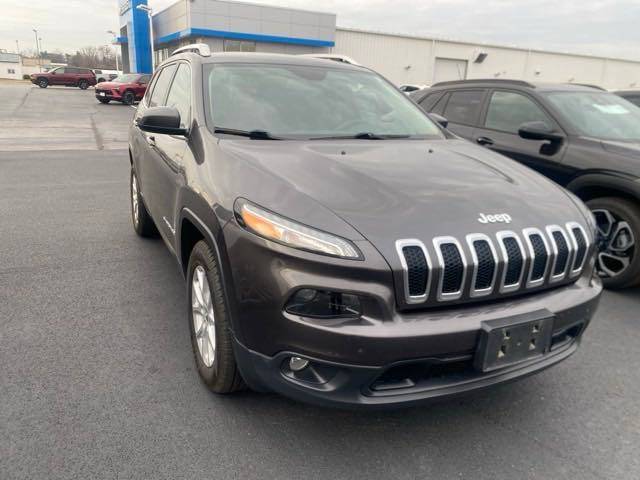 2016 Jeep Cherokee Latitude 4WD photo