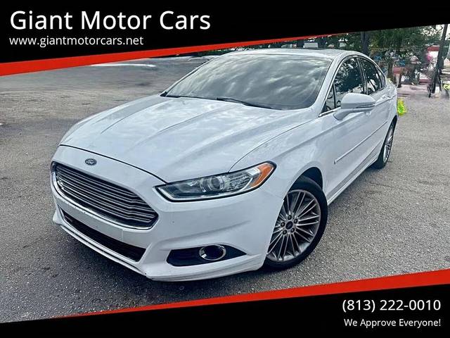 2016 Ford Fusion SE FWD photo