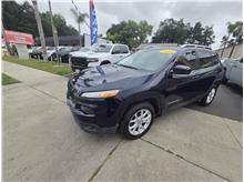 2016 Jeep Cherokee Latitude FWD photo