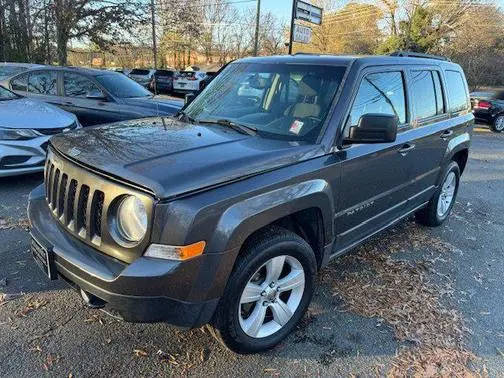 2016 Jeep Patriot Latitude 4WD photo