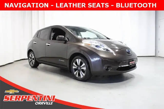 2016 Nissan Leaf SL FWD photo