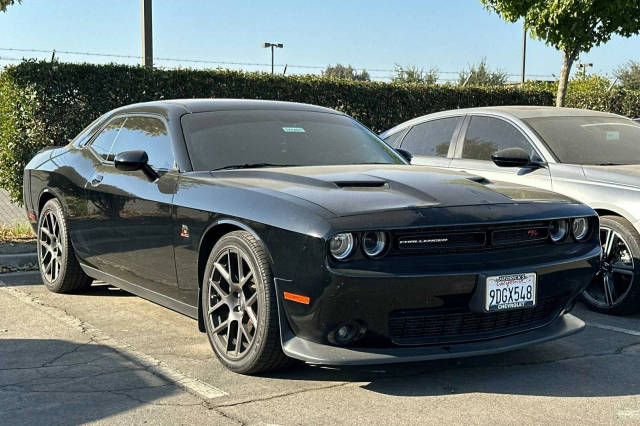 2016 Dodge Challenger R/T Scat Pack RWD photo