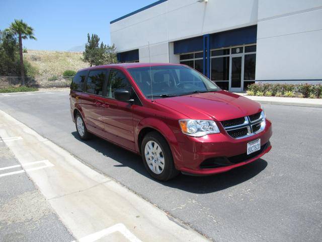 2016 Dodge Grand Caravan SE FWD photo