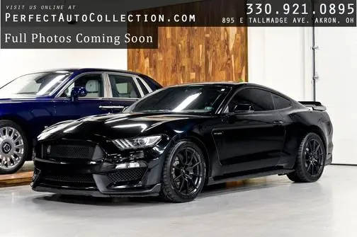 2016 Ford Mustang Shelby GT350 RWD photo