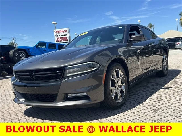 2016 Dodge Charger SXT AWD photo