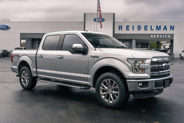 2016 Ford F-150 Lariat 4WD photo