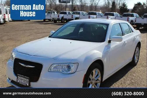 2016 Chrysler 300 Anniversary Edition AWD photo