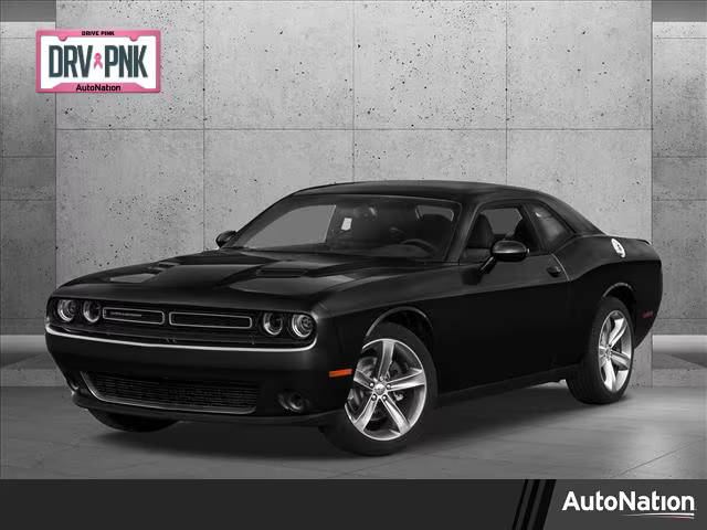 2016 Dodge Challenger SXT RWD photo