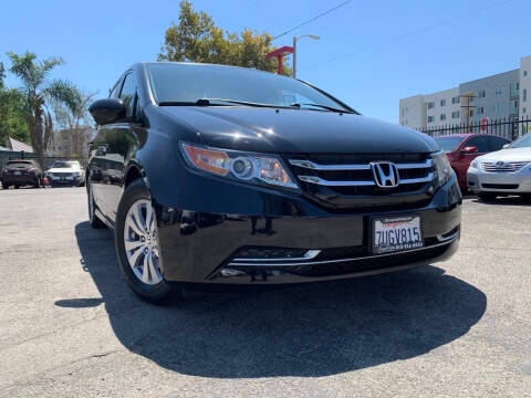 2016 Honda Odyssey SE FWD photo