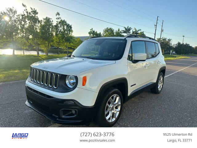 2016 Jeep Renegade Latitude FWD photo