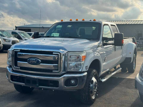 2016 Ford F-350 Super Duty XLT 4WD photo