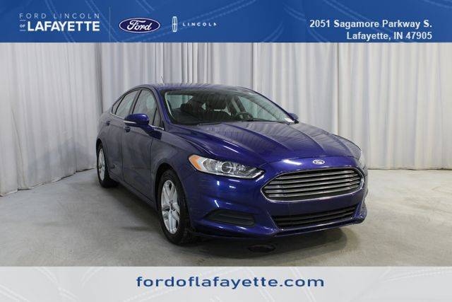 2016 Ford Fusion SE FWD photo
