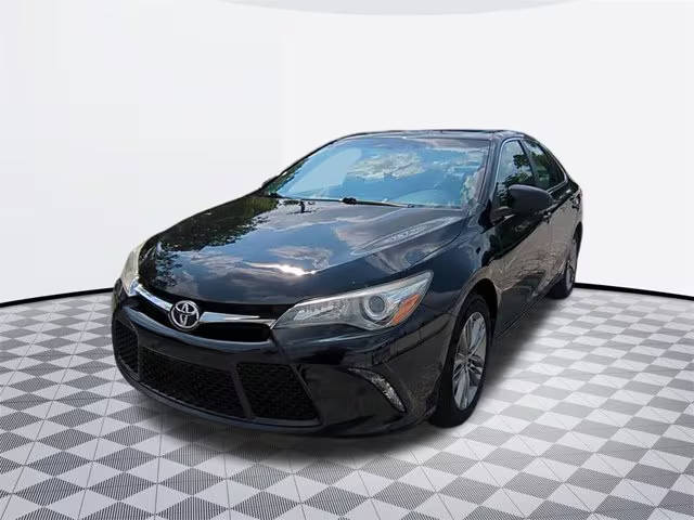 2016 Toyota Camry SE FWD photo