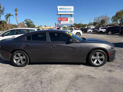 2016 Dodge Charger SXT RWD photo