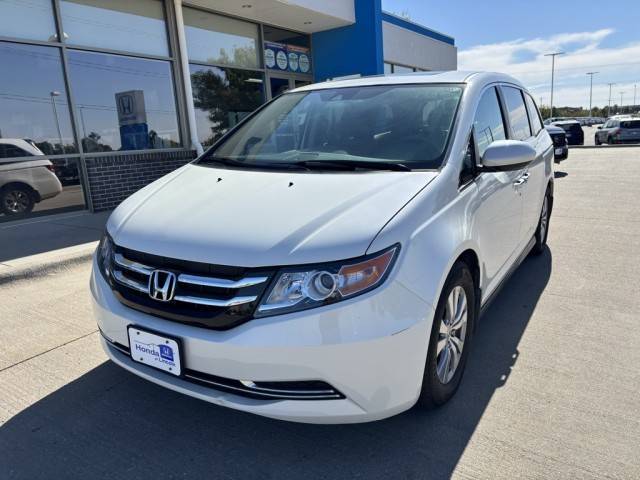 2016 Honda Odyssey EX-L FWD photo