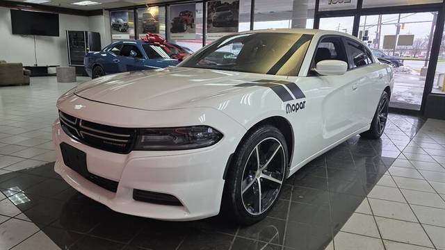 2016 Dodge Charger SE RWD photo