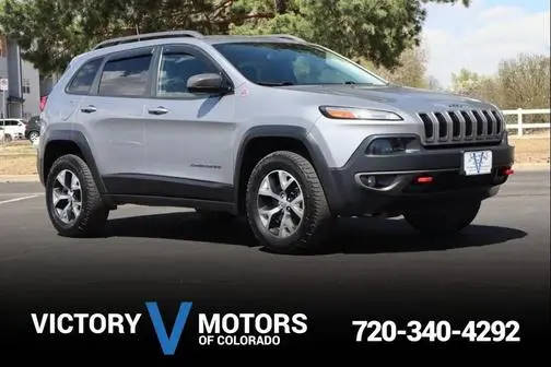 2016 Jeep Cherokee Trailhawk 4WD photo