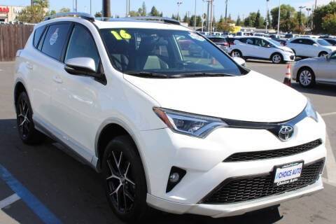 2016 Toyota RAV4 SE FWD photo