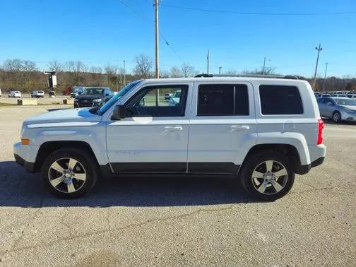 2016 Jeep Patriot High Altitude Edition 4WD photo