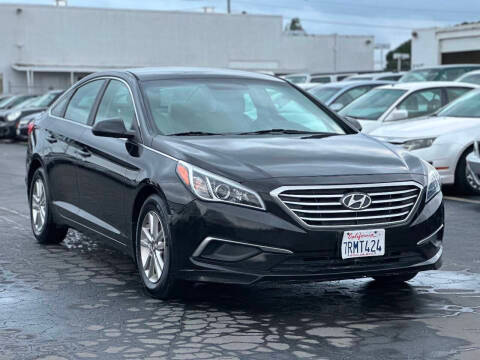 2016 Hyundai Sonata 2.4L SE FWD photo