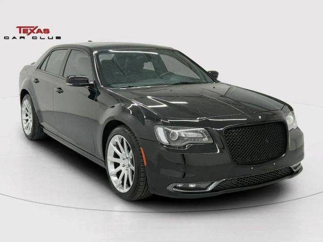 2016 Chrysler 300 300S RWD photo