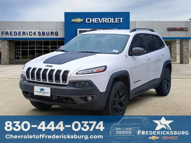 2016 Jeep Cherokee Trailhawk 4WD photo