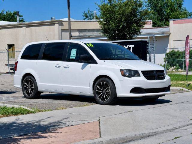 2016 Dodge Grand Caravan SE Plus FWD photo