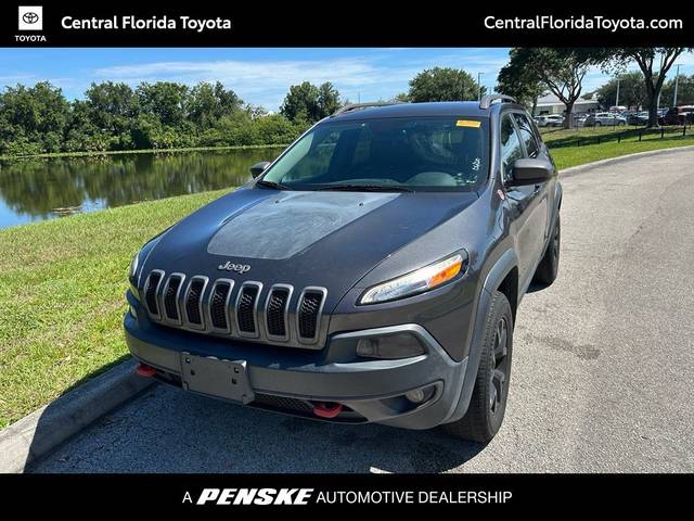 2016 Jeep Cherokee Trailhawk 4WD photo