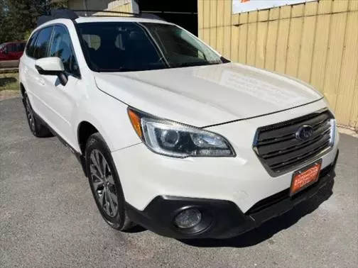 2016 Subaru Outback 3.6R Limited AWD photo