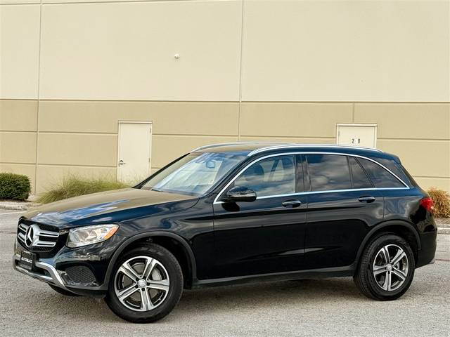 2016 Mercedes-Benz GLC-Class GLC 300 RWD photo