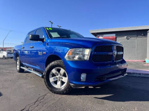 2016 Ram 1500 Express 4WD photo