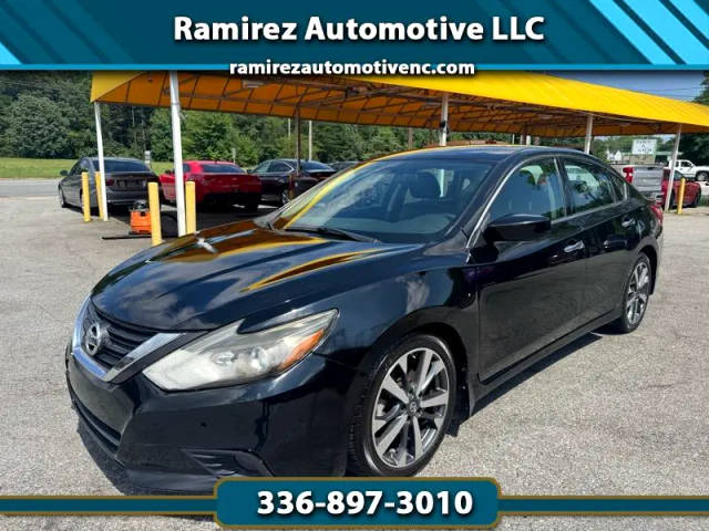 2016 Nissan Altima 3.5 SR FWD photo