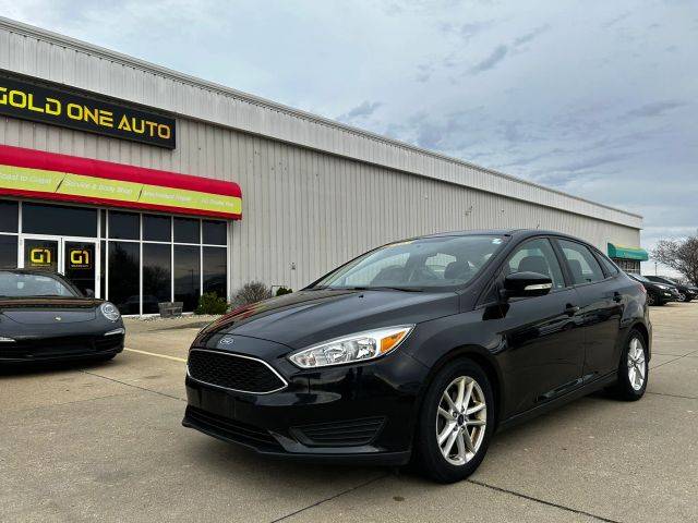 2016 Ford Focus SE FWD photo