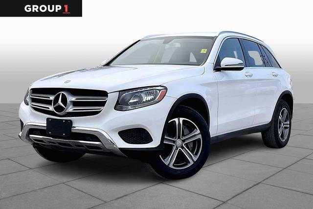 2016 Mercedes-Benz GLC-Class GLC 300 RWD photo