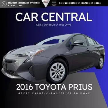 2016 Toyota Prius Two FWD photo