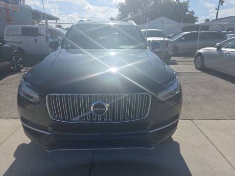 2016 Volvo XC90 T6 Inscription AWD photo