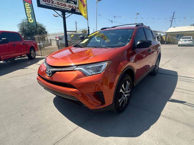 2016 Toyota RAV4 LE FWD photo