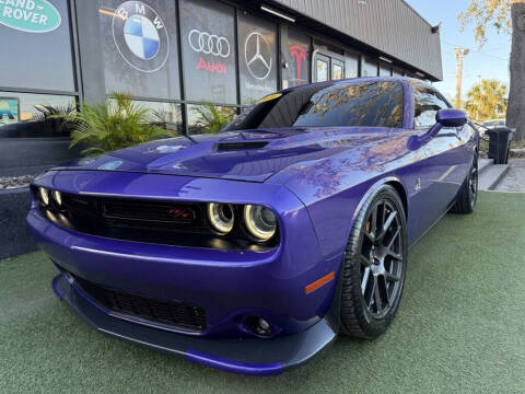 2016 Dodge Challenger R/T Scat Pack RWD photo