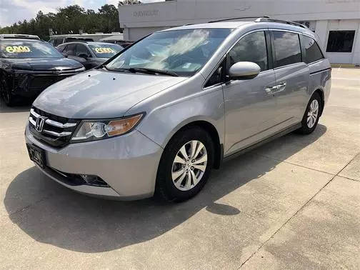 2016 Honda Odyssey SE FWD photo