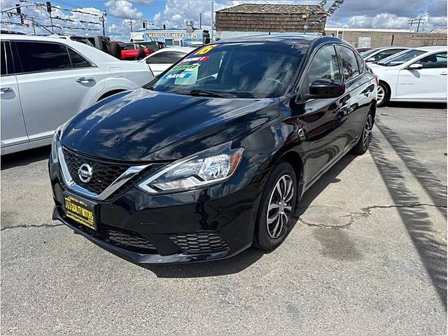 2016 Nissan Sentra S FWD photo