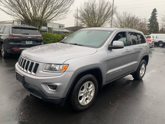 2015 Jeep Grand Cherokee Laredo 4WD photo