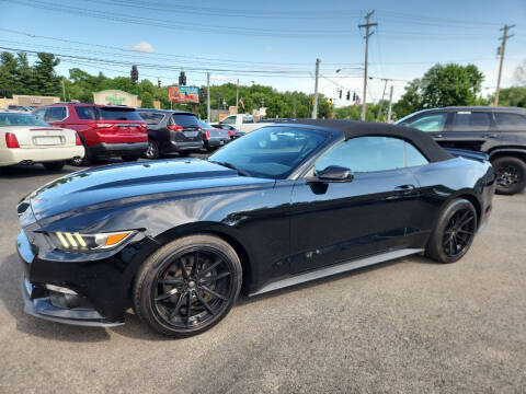 2015 Ford Mustang EcoBoost Premium RWD photo