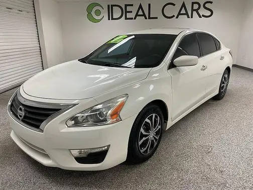 2015 Nissan Altima 2.5 S FWD photo