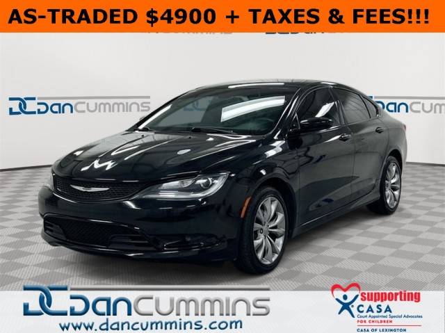 2016 Chrysler 200 S FWD photo