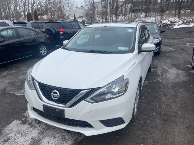 2016 Nissan Sentra SV FWD photo