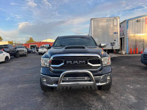 2016 Ram 1500 Lone Star RWD photo